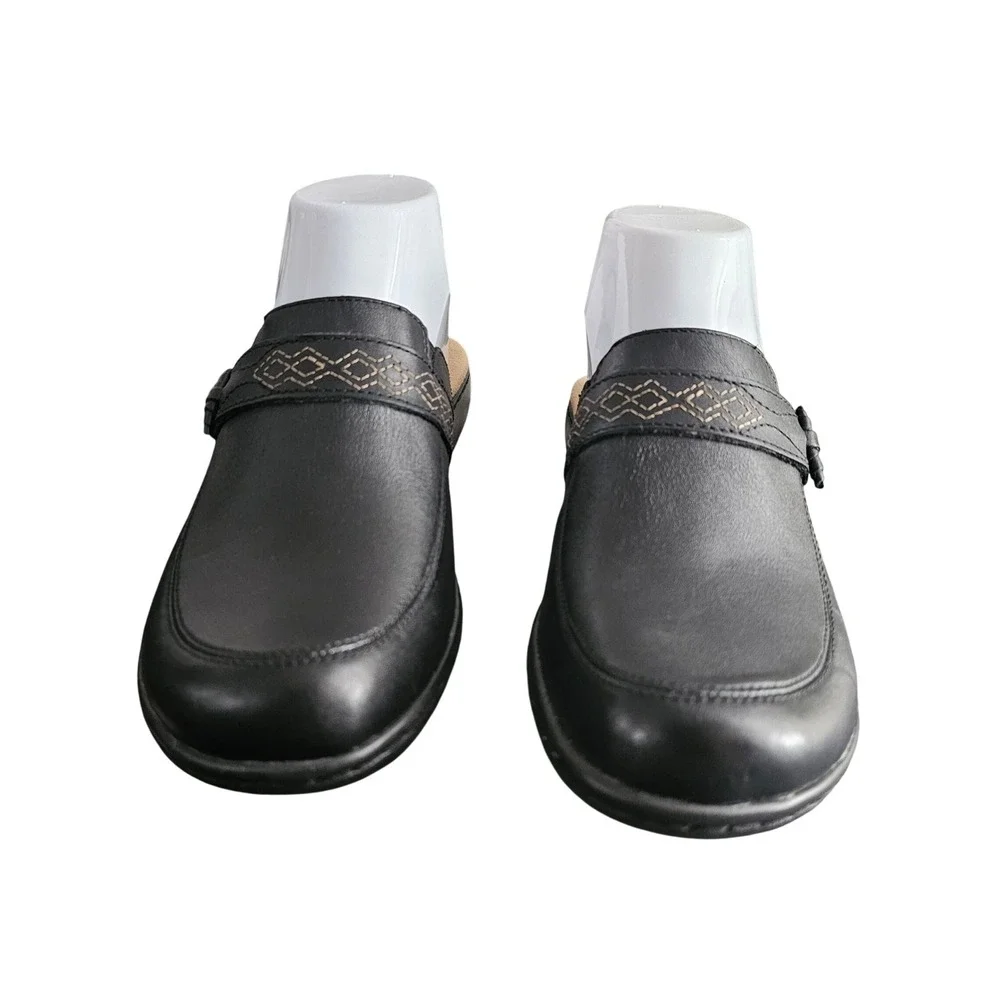 Clarks Womens Leisa Dream Black Leather Mules  Size 7.5
